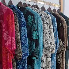 Senada Batik Bali On Instagram Our Men S Shirts Hanging On The Rack At Our Store In Seminyak Bali We Can Make Men S Shirts In Any Of Our Batik Fabric Colour