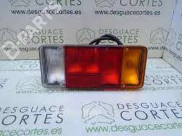 Feu ard = coté passager compatible sur renault master / opel movano / nissan interstar vendu sans platine porte ampoules. Feu Arriere Gauche Renault Master Ii Box Fd 7700353025 B Parts