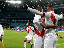 Pour ne pas trop se compliquer la vie et pour essayer d'être sur un même mode de raisonnement. Peru Set Up Brazil Clash In Copa America Final After Resounding Win Over Chile Copa America The Guardian
