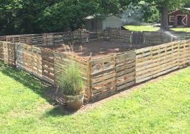 Image Result For Pallet Fence Pallet Garden Pallet Fence Backyard Fences