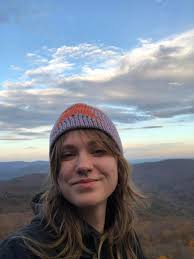 Experienced Babysitter/Nanny Available in BCS Area for Full-Time or  Part-Time Positions