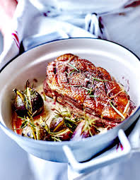 Roti De Magrets De Canard Aux Figues Pour 4 Personnes Recettes Elle A Table Recette Recettes De Cuisine Recette Recette Canard