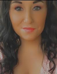 Tosha Ward's Instagram, Twitter & Facebook