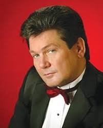 Mitchell Opera House welcomes Michael Twitty on June 17