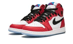 Air Jordan 1 Mid Gs Black Red White Air Jordan 1 Retro High Og Gs Spider Man Origin Story 575441 602 2018 In 2020 Air Jordans Jordan 1 Retro High Jordan 1