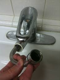 kitchen faucet sprayer leak