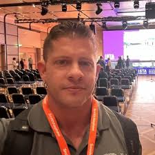 Here's the thing about return-to-play politics-everyone wants to be the  hero until the knee buckles again. Nov 6 "I won't sign your clearance to  save a playoff berth." Here's the thing about… |