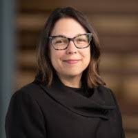 Leslie Cannon's Instagram, Twitter & Facebook