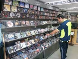 Pick up a '90s lp or cd on saturday, april 24 courtesy of freeform's new series cruel summer. What Is A Shop Called That Sells Music Cds English Language Usage Stack Exchange
