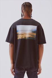 Long sleeve tshirt men shirts t shirt fashion design competition 3m reflective clothing long sleeve shirts retro reflective apparel design reflective clothing. Fear Of God Oversize T Shirts Menhigh Quality 2019 Streetwear Essentials T Shirt Skateboard Fear Of God T Shirts Streetwear Essentials God Clothing Street Wear
