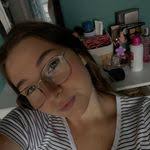 Ines Guy's Instagram, Twitter & Facebook