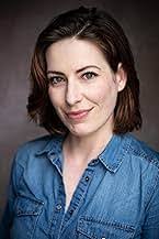 Laurie Winkel's Instagram, Twitter & Facebook