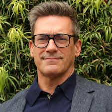 Jon Hamm discusses suffering from rare skin condition