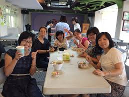 臺北市政府教育局-一般公告-事後新聞稿1060928奉茶獻禮敬師恩-芳和國中教師節敬師活動