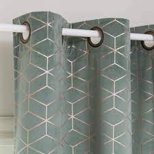 Rated 5 de 5 de bebs65400 par parfait les volets de la chambre de bébé laissaient beaucoup passer la lumière du jour. Rideaux Voilages Rideaux Oeillets Rideaux Graphiques Rideaux Maison Du Monde