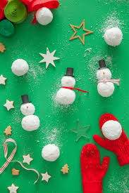5 Fun Easy Diy Christmas Crafts To Make With Kids Petit Small
