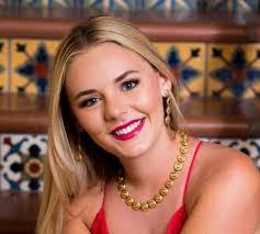 Claire Putnam's Instagram, Twitter & Facebook