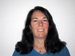 Heidi Droll's Instagram, Twitter & Facebook