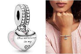 Just because the lady in your life is getting older does not mean that the gifts have to get frumpy. 24 Best Gifts For 30 Year Old Daughter That She Will Cherish Quokkadot