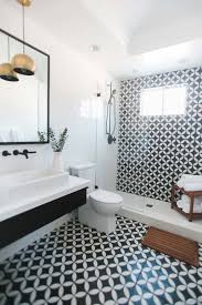 Mid Century Modern House In Newport Beach Gets Stylish Makeover Bathroom Design Decor Mid Century Modern Bathroom Bathroom Tile Designs