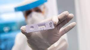Der schnelltest wird mit probenmaterial aus. Corona Wann Hilft Der Schnelltest Rbb