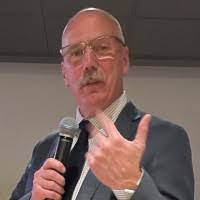 Vincent Carlson's Instagram, Twitter & Facebook