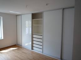 Ein schrank nach maß passt millimetergenau in jede ecke und nutzt als maßmöbel auch die kleinste nische im raum. Einbauschrank Nach Mass In Ahrensburg Stauraumfabrik