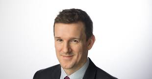 Why the NHS needs politicians