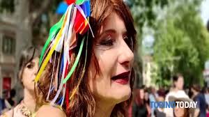 Torino Pride 2024: una marea arcobaleno per il corteo dei diritti Lgbtq+