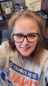 Vicki Locke's Instagram, Twitter & Facebook