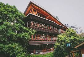 Bopiliao street is another spot in taipei where you can photograph old buildings, narrow paths, and cobblestone streets. 10 Spectacular Things To Do In Taipei And Beyond Books And Bao