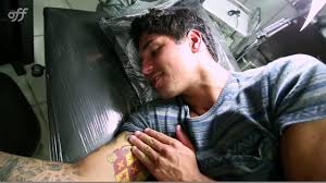 Gabriel Medina Explica O Significado De Suas Tatuagens No Programa Mundo Medina Purebreak