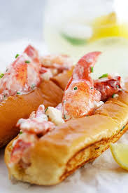 Summer is here, and for those living in new england that means it's lobster roll season. Lobster Roll With Juicy Lobster And Mayo Rasa Malaysia