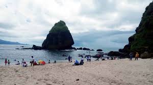 ✓ gratis untuk komersial ✓ tanpa perlu atribut. Libur Natal Pantai Papuma Dipadati Ribuan Wisatawan Suara Surabaya