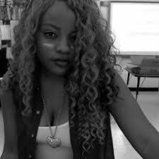 Christina Rowles's Instagram, Twitter & Facebook