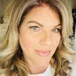 Kristi Lohr's Instagram, Twitter & Facebook