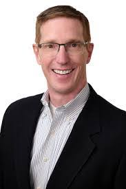 Curtis Winn's Instagram, Twitter & Facebook