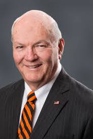 Douglas Batchelor's Instagram, Twitter & Facebook