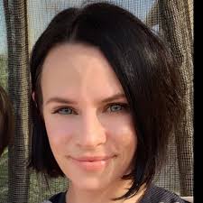 Molly Robottom (@molly_robottom)