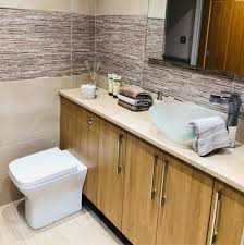 Bathrooms by design, we have over 38 years experience in the most challenging projects. 7okm4n42x2fapm