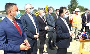 Contribuția uniunii europene la drumul expres este de 726 de milioane de euro prin intermediul politicii de coeziune. Ludovic Orban La Slatina Drumul Expres Craiova PiteÈ™ti Este Un Proiect Fundamental Linia Intai