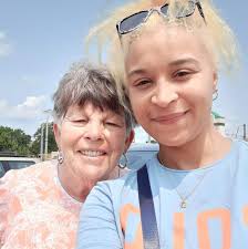 𝓢𝓸𝓻𝓬𝓮𝓻𝓮𝓼𝓼 𝓢𝓽𝓸𝓷𝓮𝓭 added a new photo.