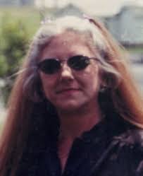 Debbie Dinger's Instagram, Twitter & Facebook