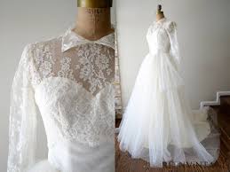 Fave Etsy Finds Vintage Wedding Dresses With Images 1940s Wedding Dress Wedding Dresses Wedding Gowns Vintage
