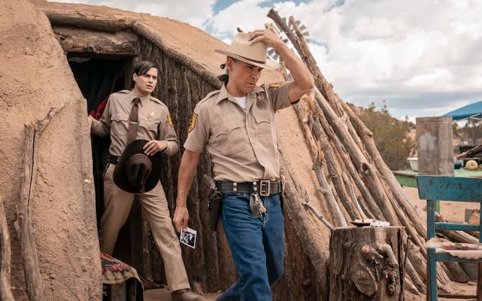 Scott D. Pierce: 'Dark Winds' blow for Robert Redford at last, as  Leaphorn/Chee series comes to AMC