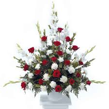 Common aquatic plants of michigan flowers are white and have three petals. Classic Red White Funeral Arrangement