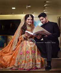 Pin By Abudojan On Brides Bridal Poses Wedding Couple Poses Pakistan Wedding