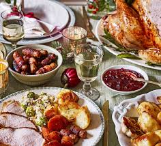 What's in a traditional english christmas dinner? Christmas Menu For 6 Bbc Good Food