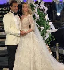 وهو مسلسل مصري جديد يُشارك في بطولته مجموعة من. Ø£ÙˆÙ„ ØµÙˆØ±Ø© Ù„Ù‡Ù†Ø§ Ø§Ù„Ø²Ø§Ù‡Ø¯ ÙˆØ£Ø­Ù…Ø¯ ÙÙ‡Ù…ÙŠ Ù…Ù† Ø´Ù‡Ø± Ø§Ù„Ø¹Ø³Ù„ Ù…Ø¬Ù„Ø© Ø³ÙŠØ¯ØªÙŠ