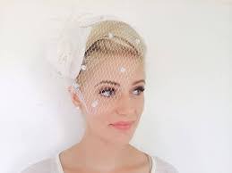 Kim Asmus's Instagram, Twitter & Facebook